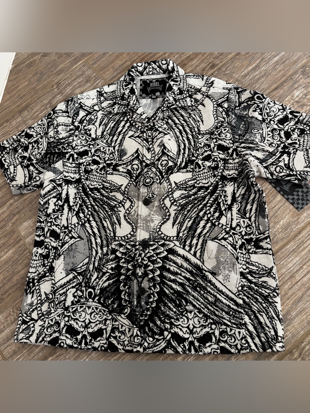 Rebel Vengeance Skull Gothic Baroque Tapestry Woven heavyweight shirt M NWT
